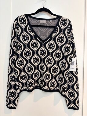 Cyrus Addis Floral Jacquard Sweater – NWT